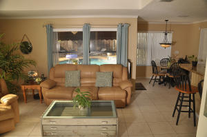 COUNTRYS POINT - Residential