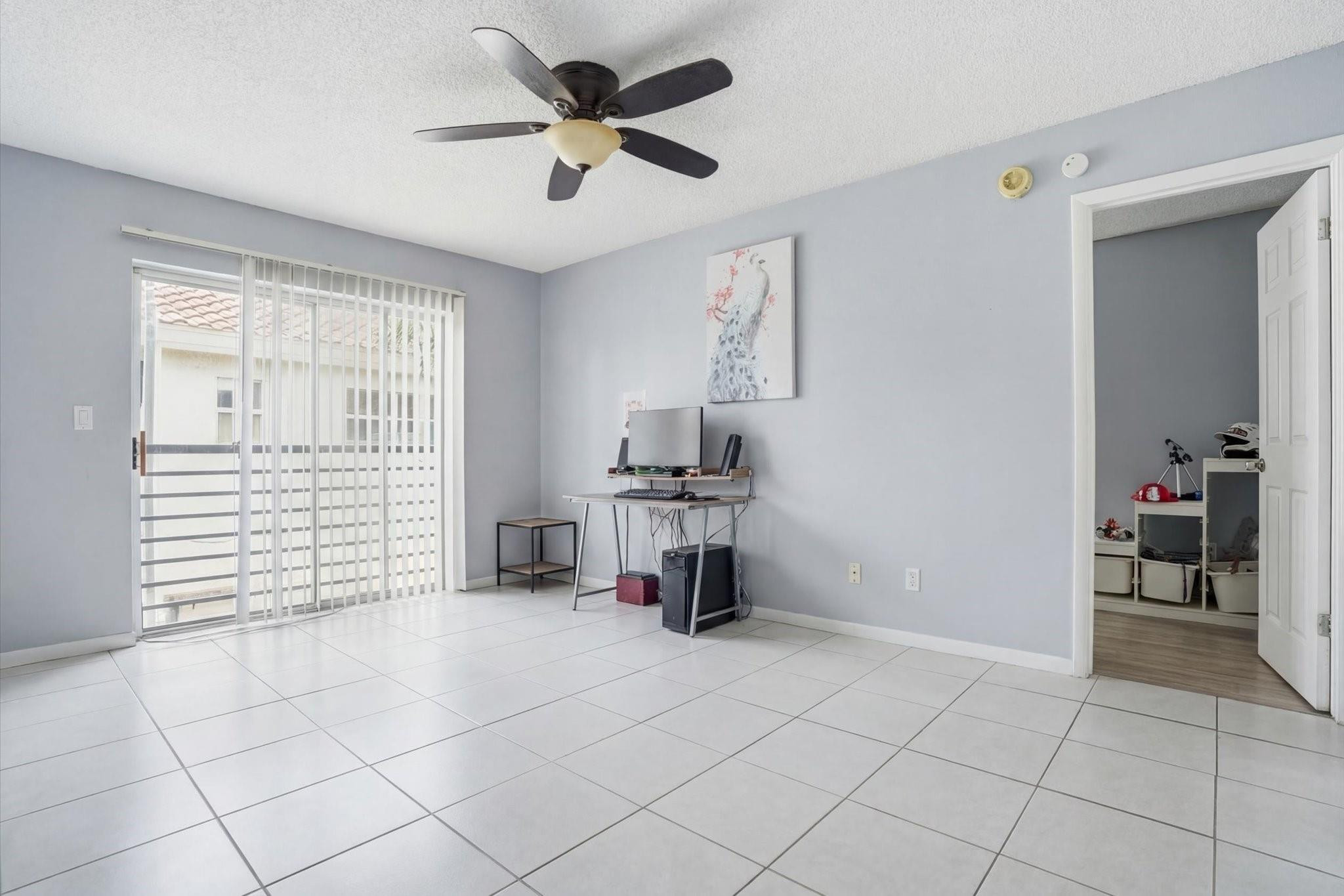 Embarcadero - Residential