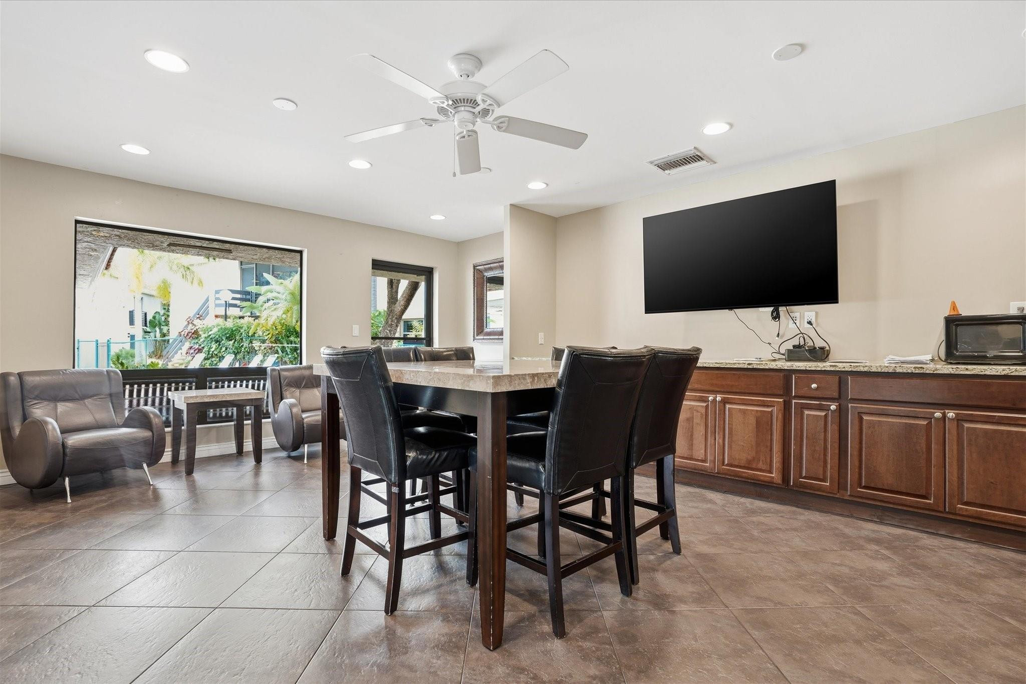 Embarcadero - Residential