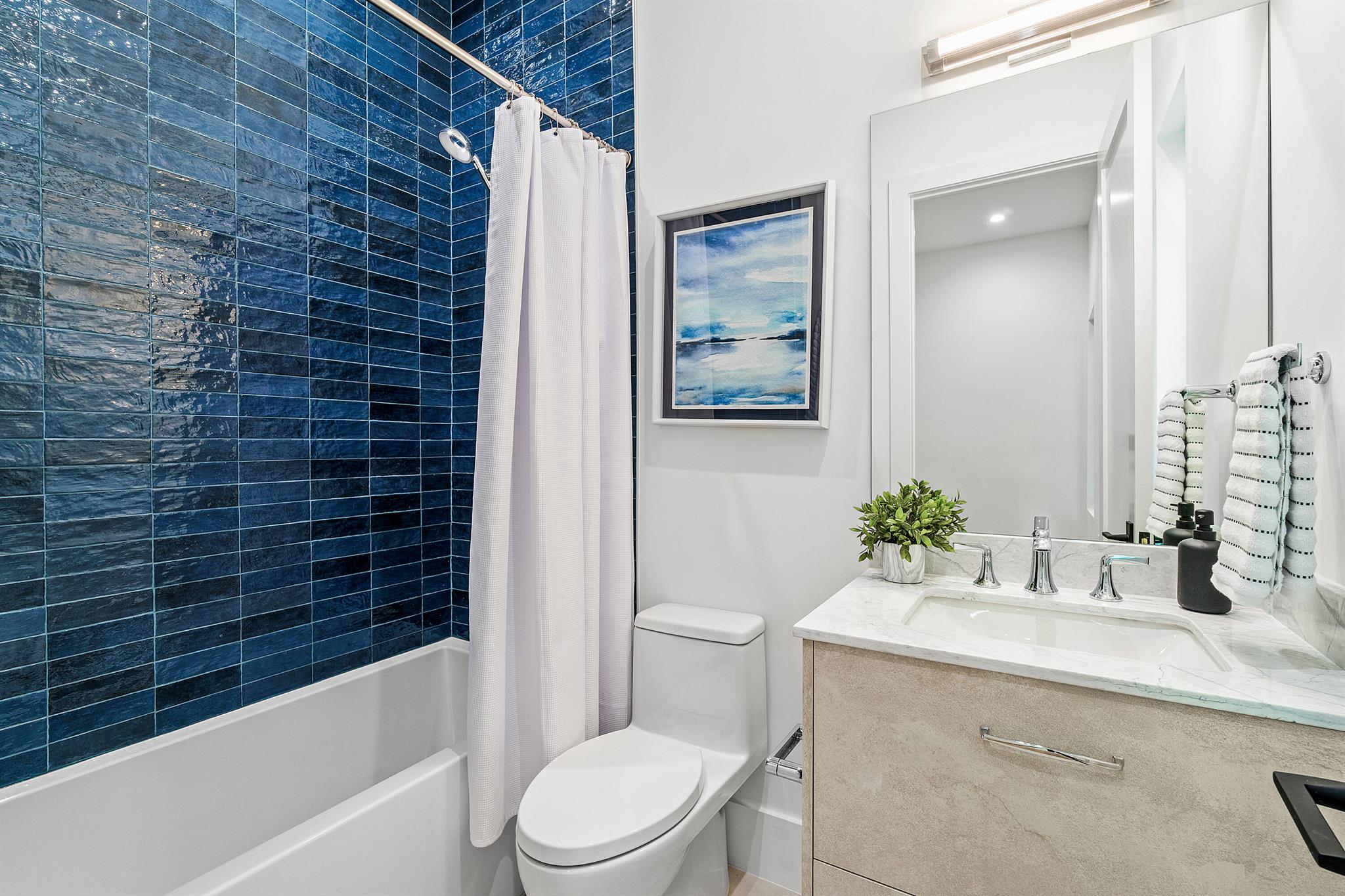 S/D OF 8-46-43 - Residential