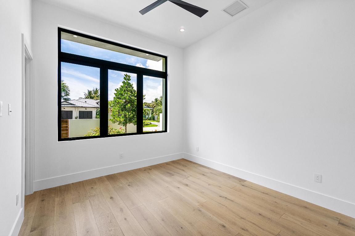 S/D OF 8-46-43 - Residential