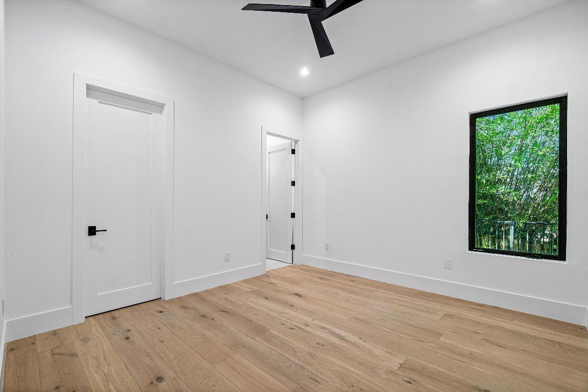 S/D OF 8-46-43 - Residential