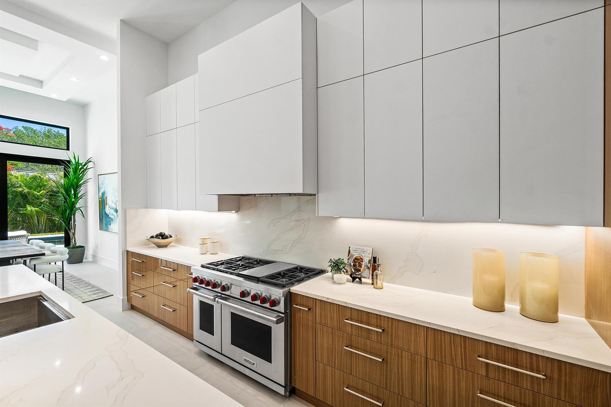 S/D OF 8-46-43 - Residential