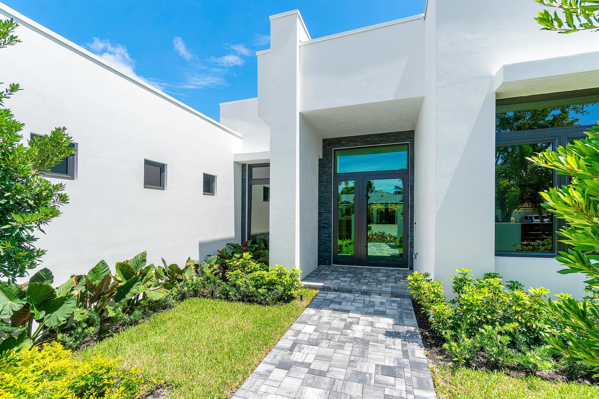 17 NW 15th Street