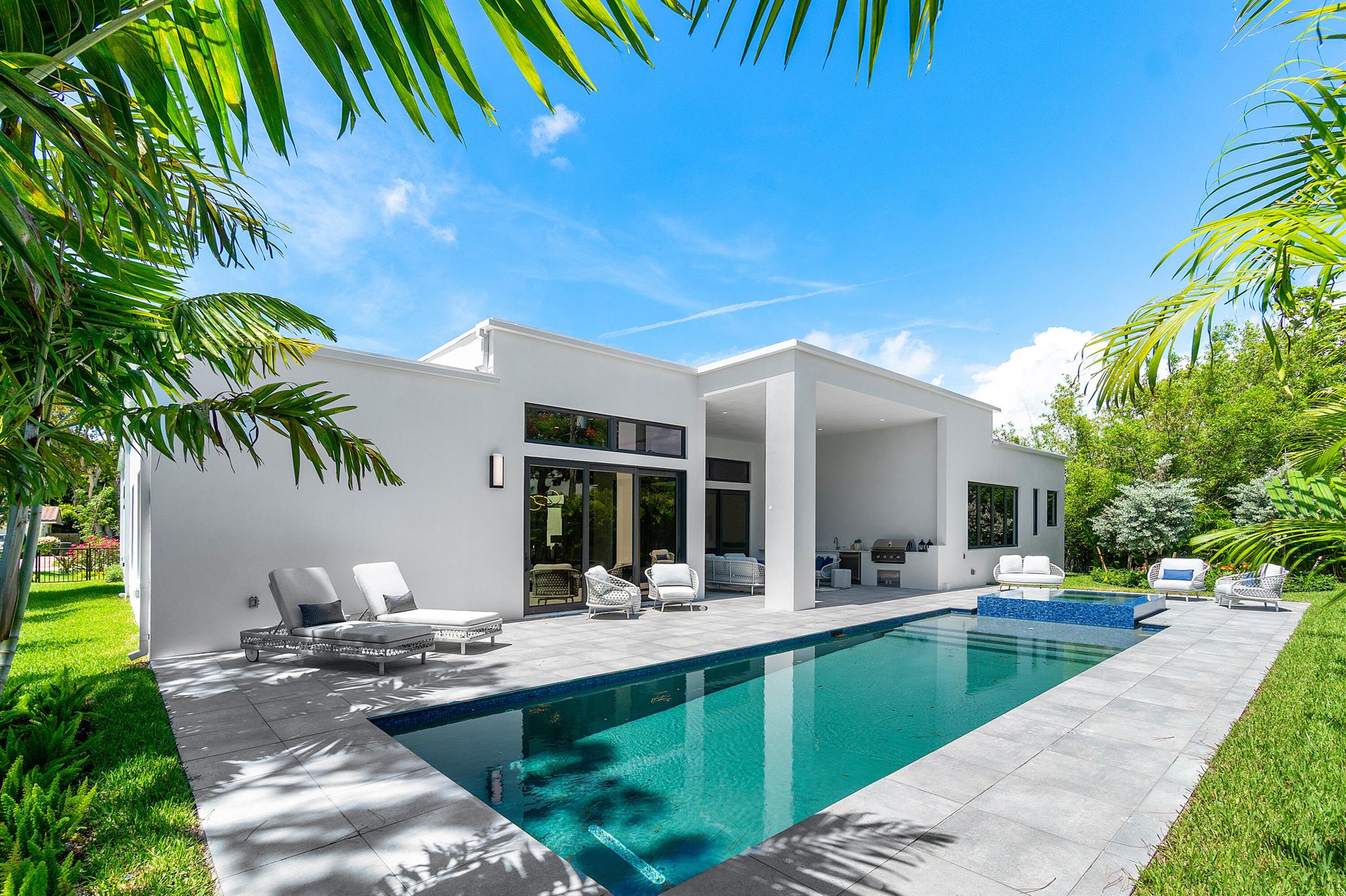 S/D OF 8-46-43 - Residential