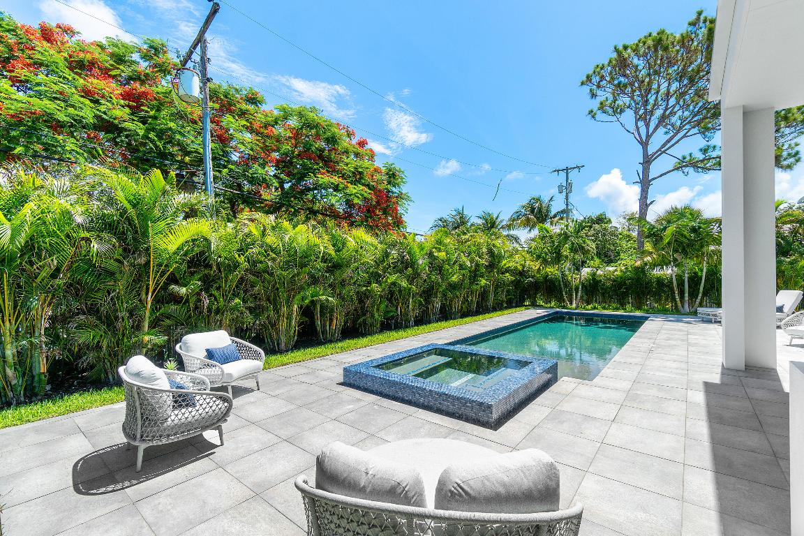 S/D OF 8-46-43 - Residential