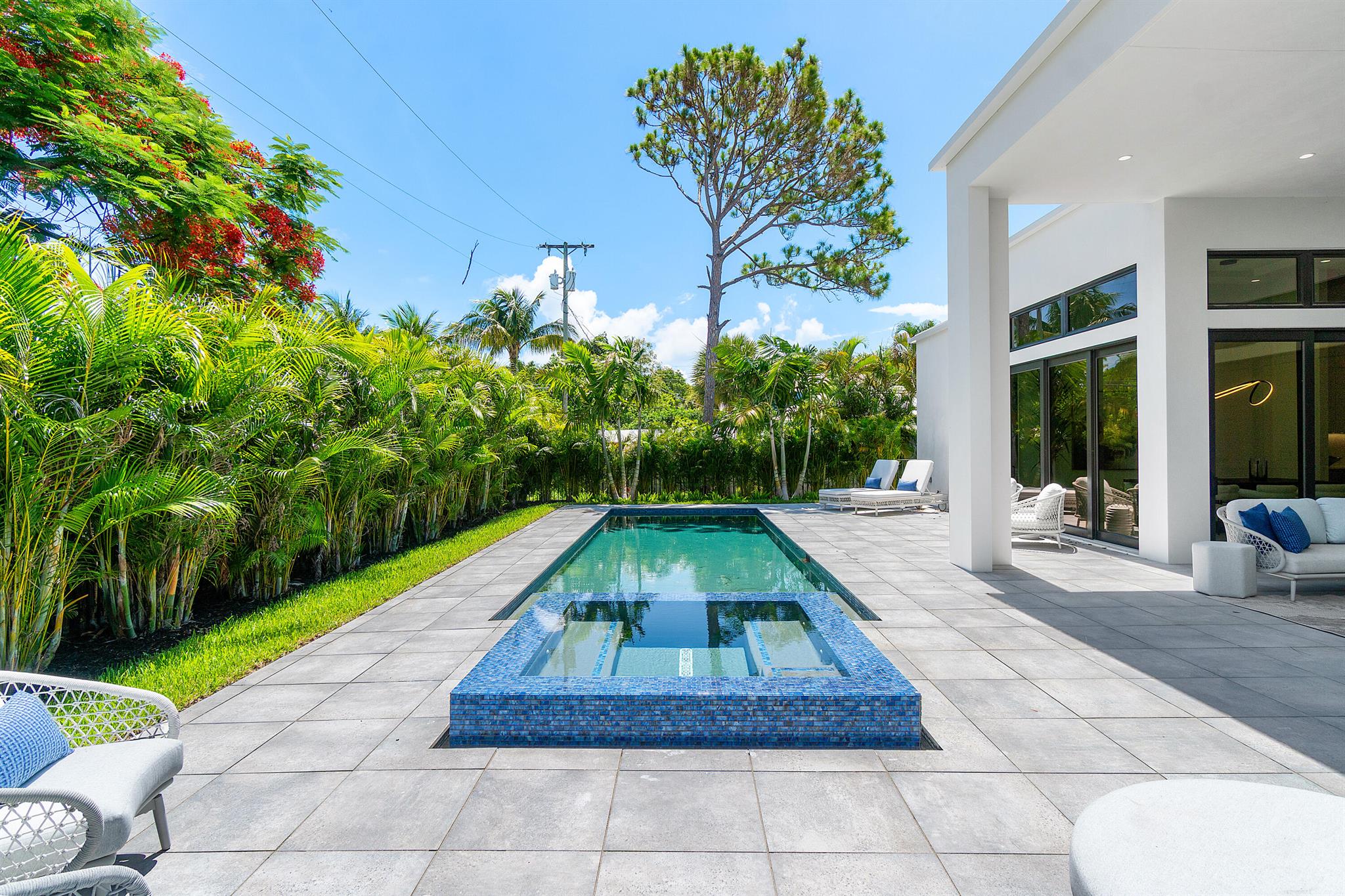 S/D OF 8-46-43 - Residential