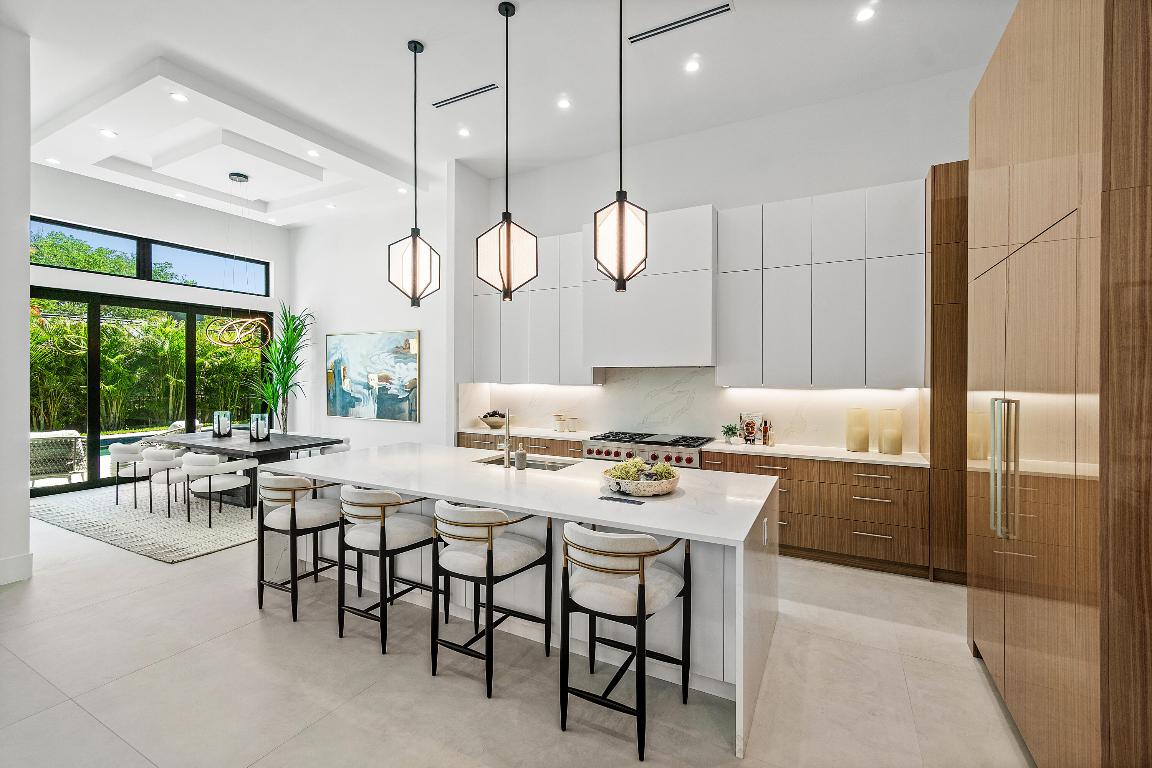 S/D OF 8-46-43 - Residential