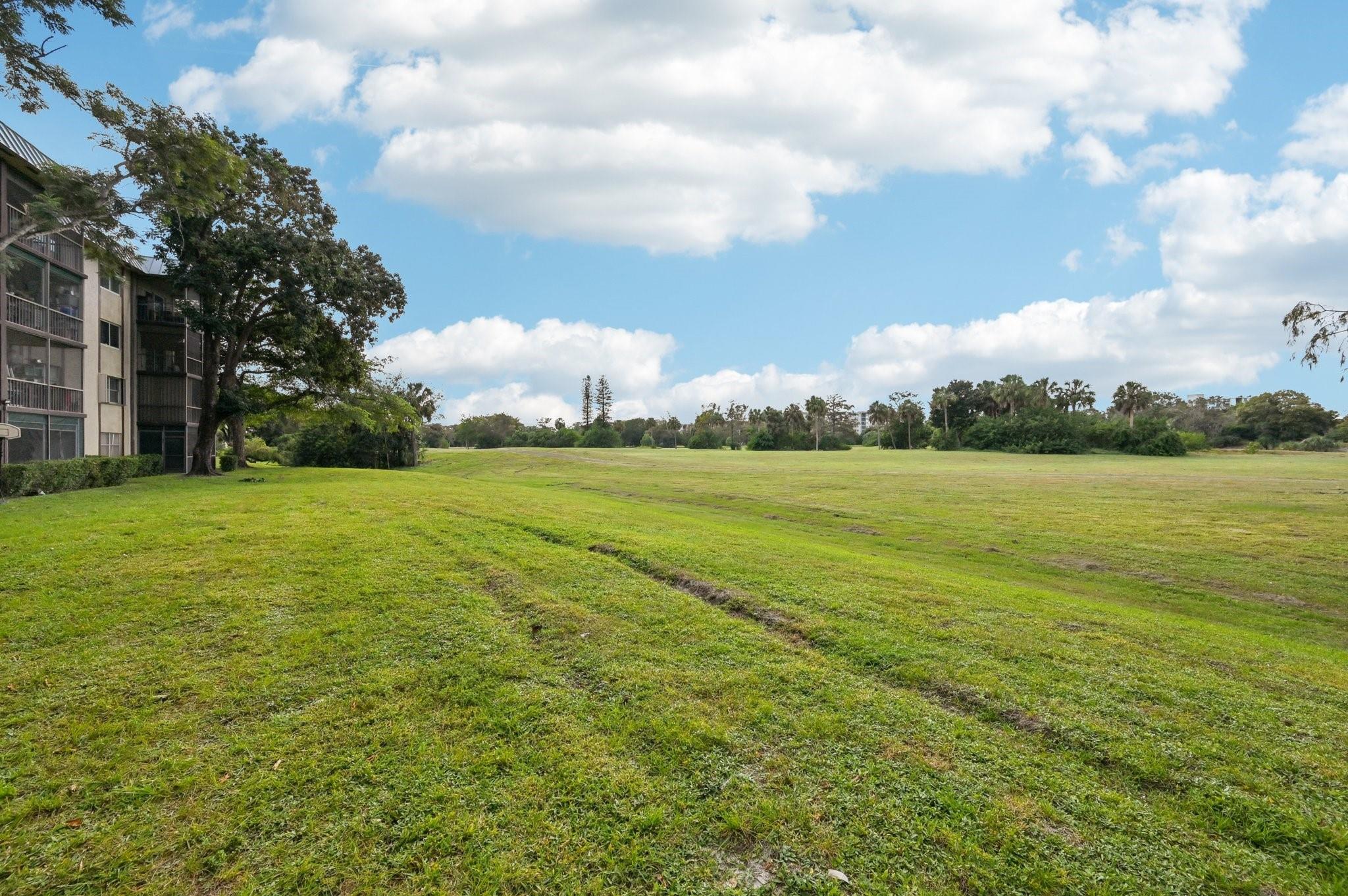 Falls of Inverrary - Residential