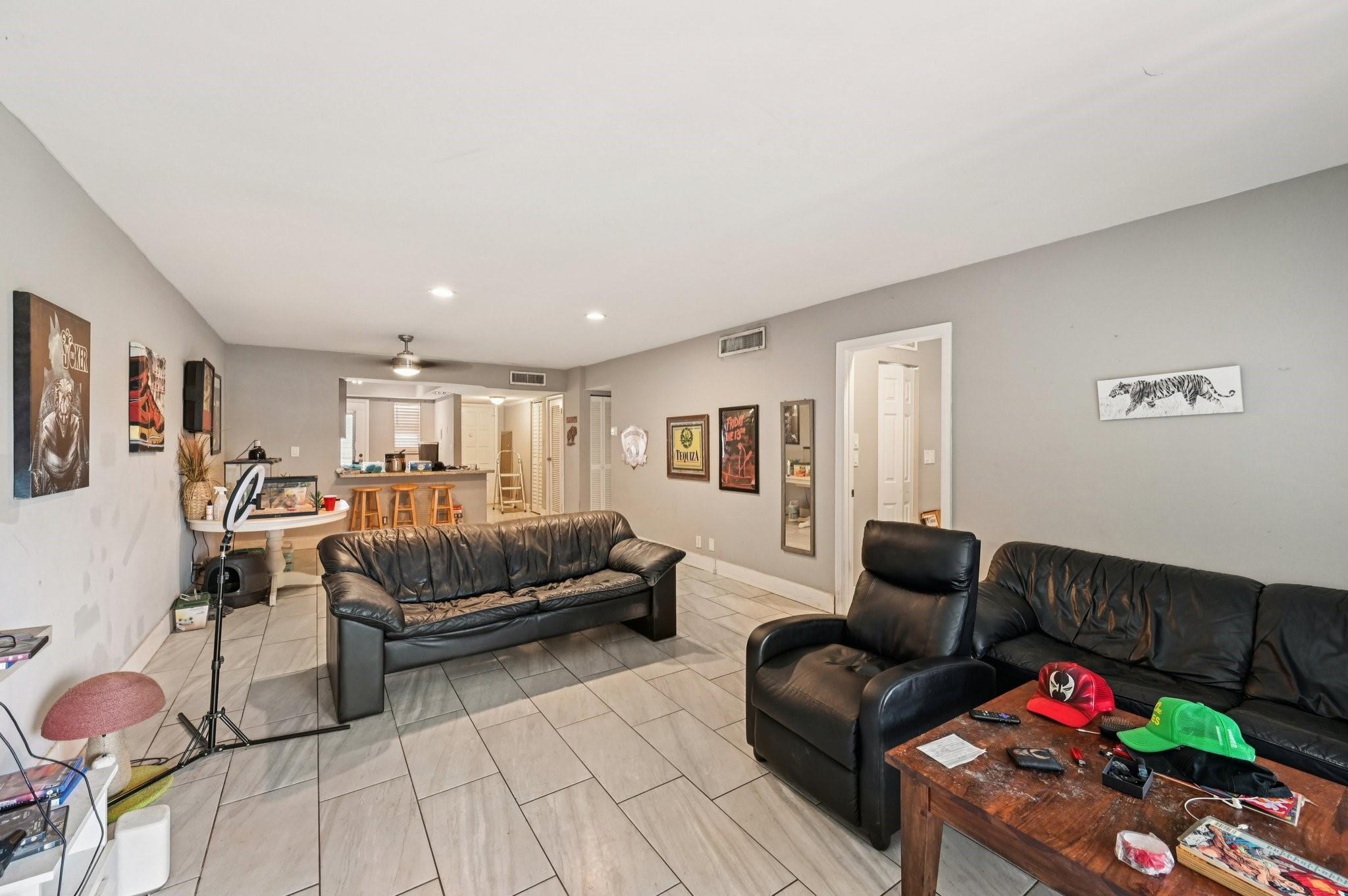 Falls of Inverrary - Residential