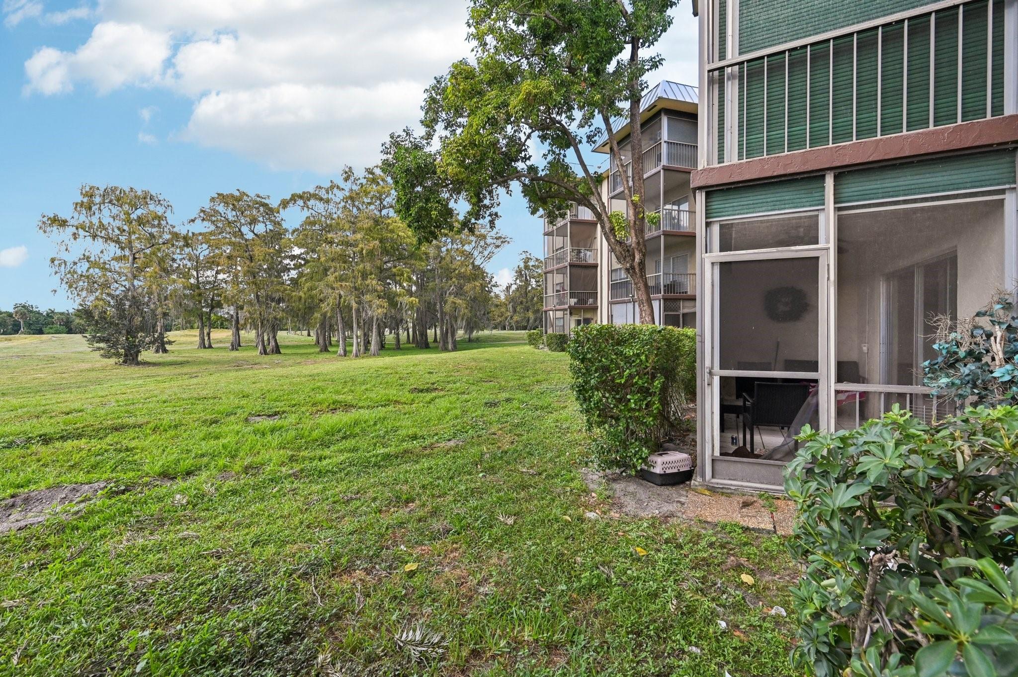 Falls of Inverrary - Residential