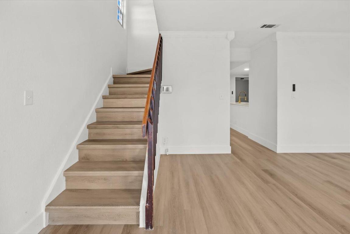 5891 Rambler Rose Way