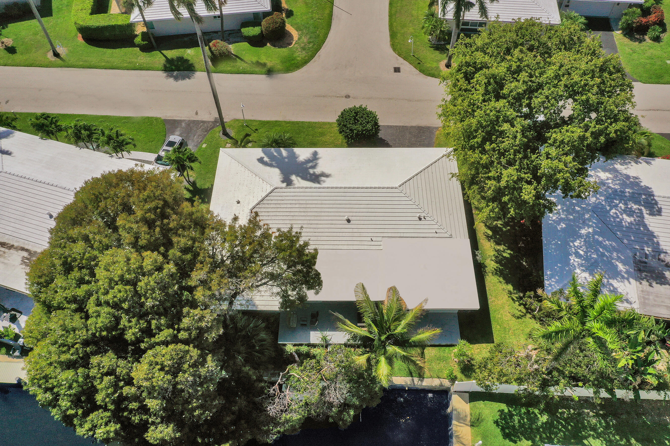 PALM YACHT & BEACH CLUB - Residential