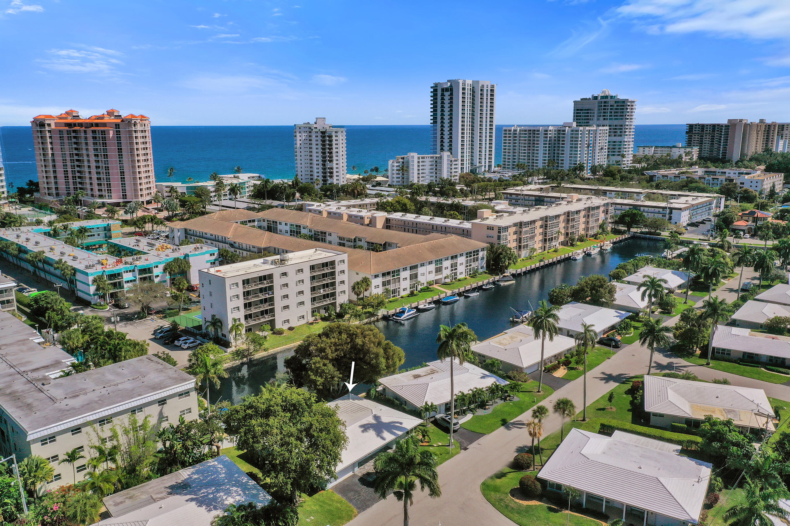 PALM YACHT & BEACH CLUB - Residential