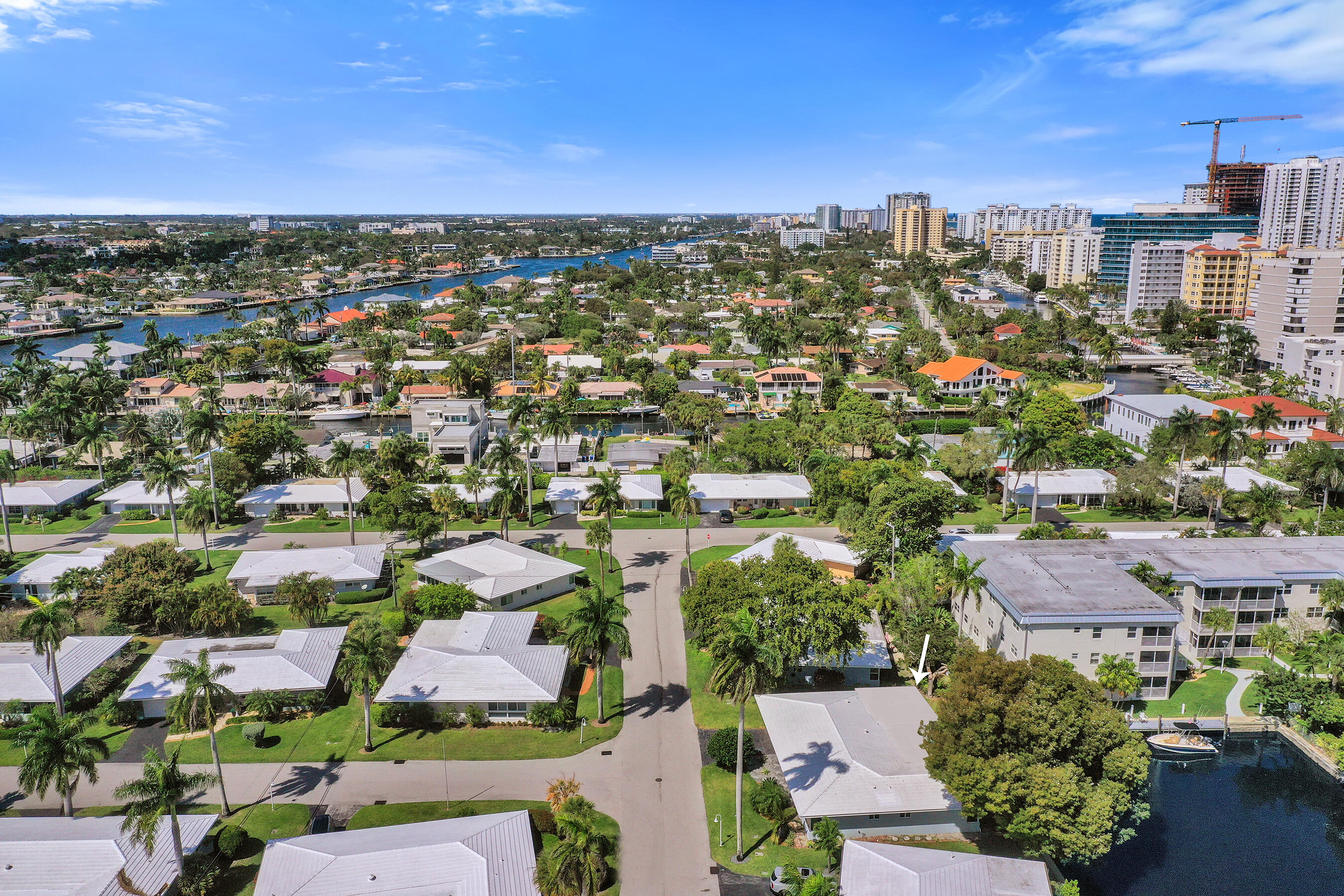 PALM YACHT & BEACH CLUB - Residential