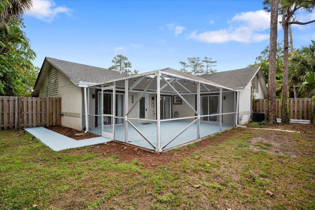 Photo of 1329 Periwinkle Place, Wellington, FL 33414 (MLS # R11093859)