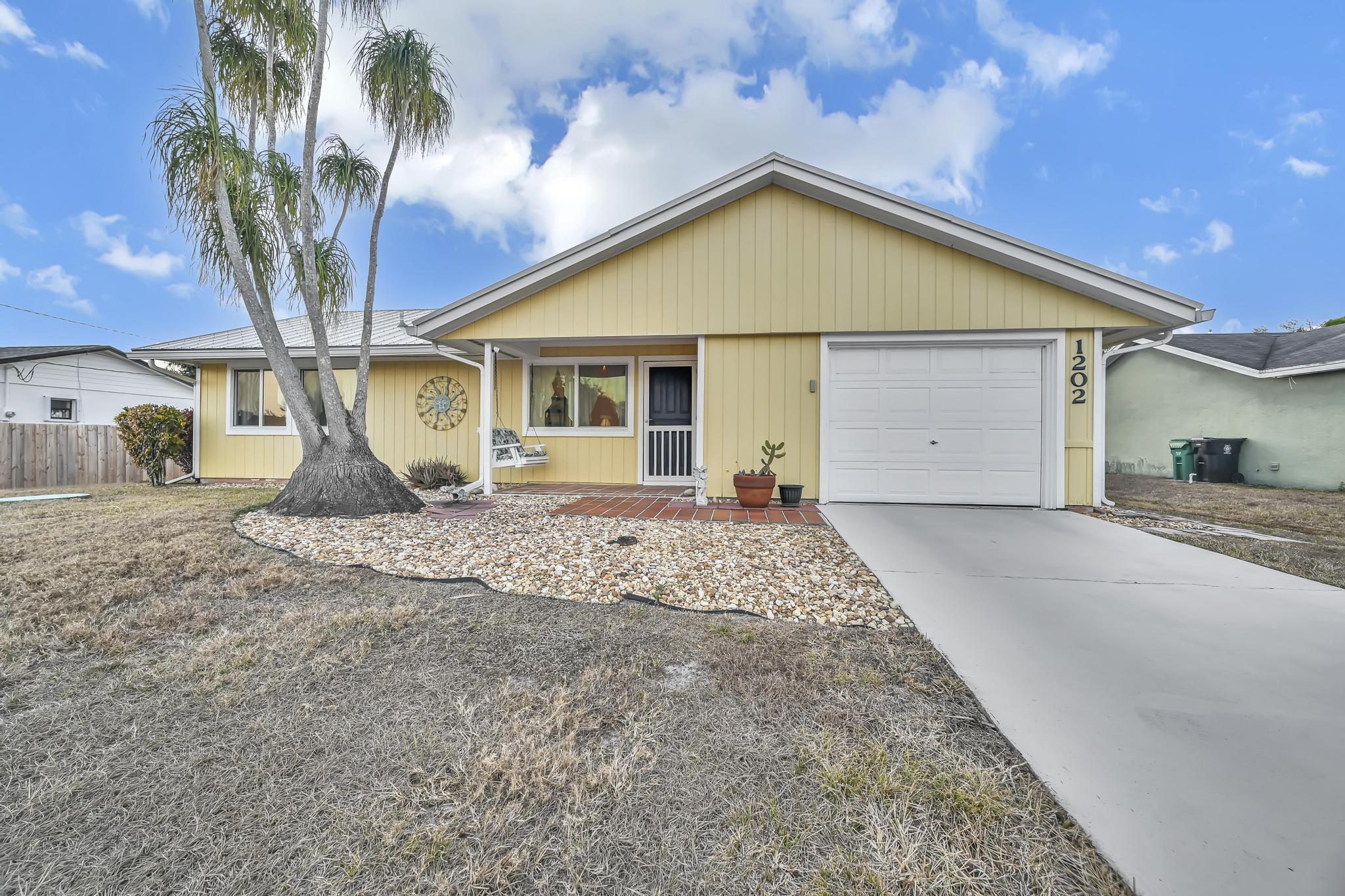 1202 SW Granadeer Street