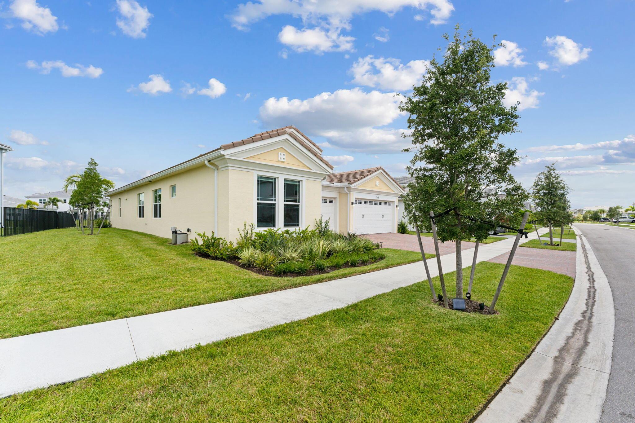 5213 Macoon Way