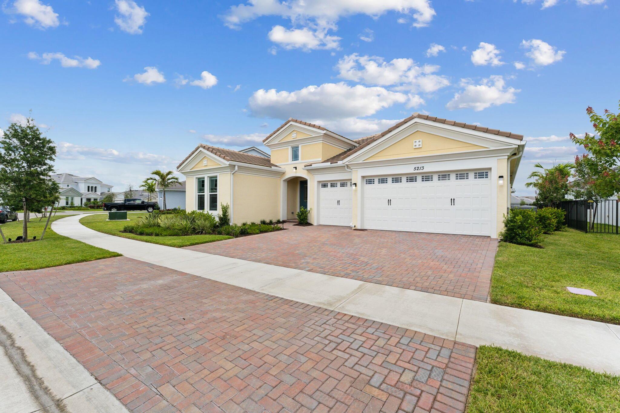 5213 Macoon Way