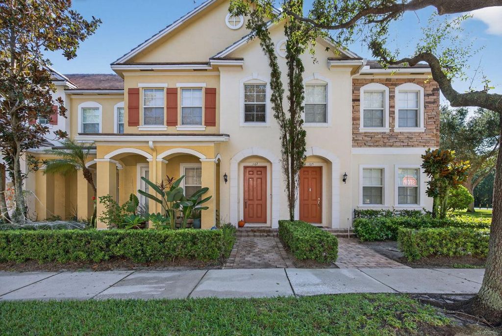 Photo of 107 Ennis Lane, Jupiter, FL 33458 (MLS # R11158643)