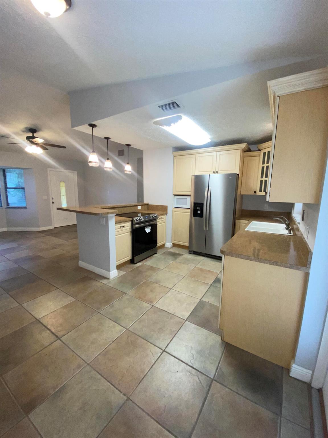 PORT ST LUCIE SECTION 8 - Residential Lease