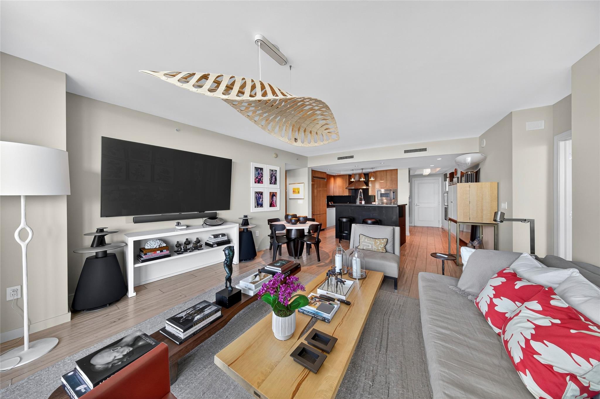 Plaza at Oceanside - Residential