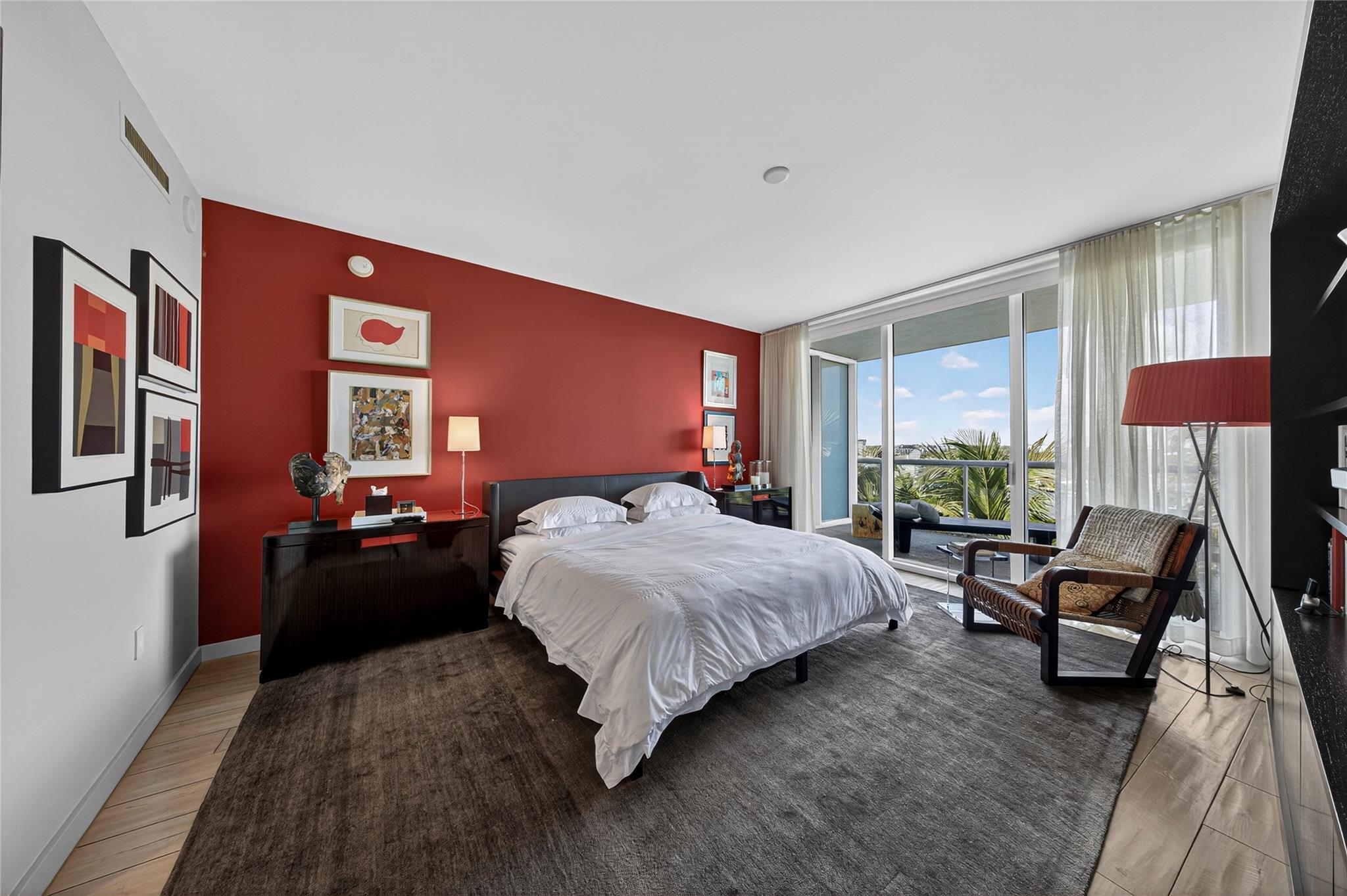 Plaza at Oceanside - Residential