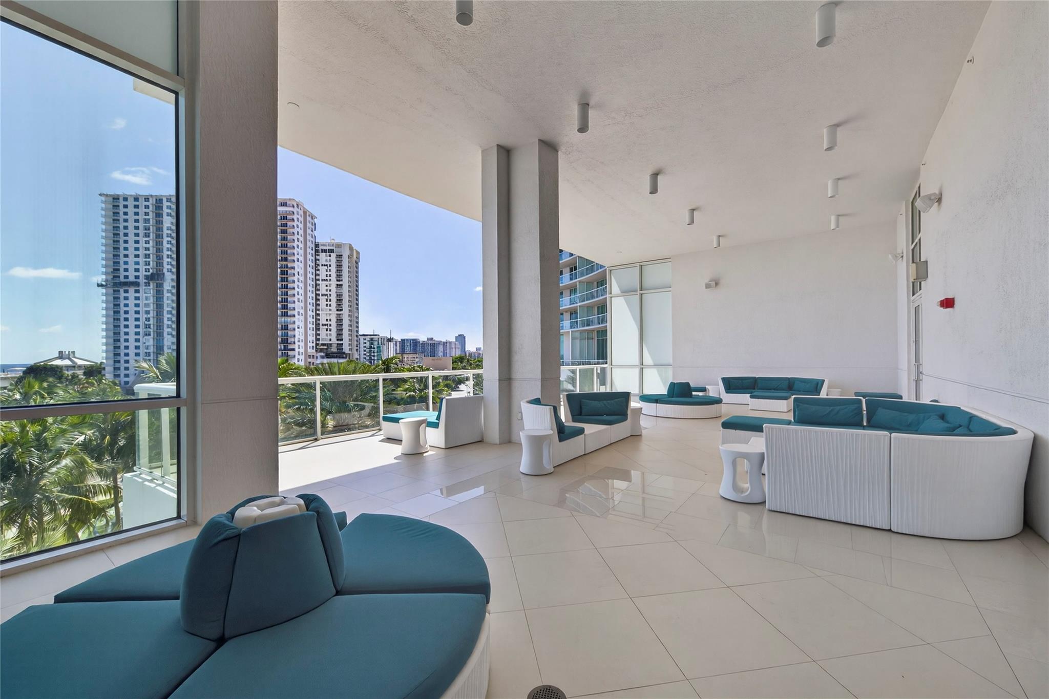 Plaza at Oceanside - Residential