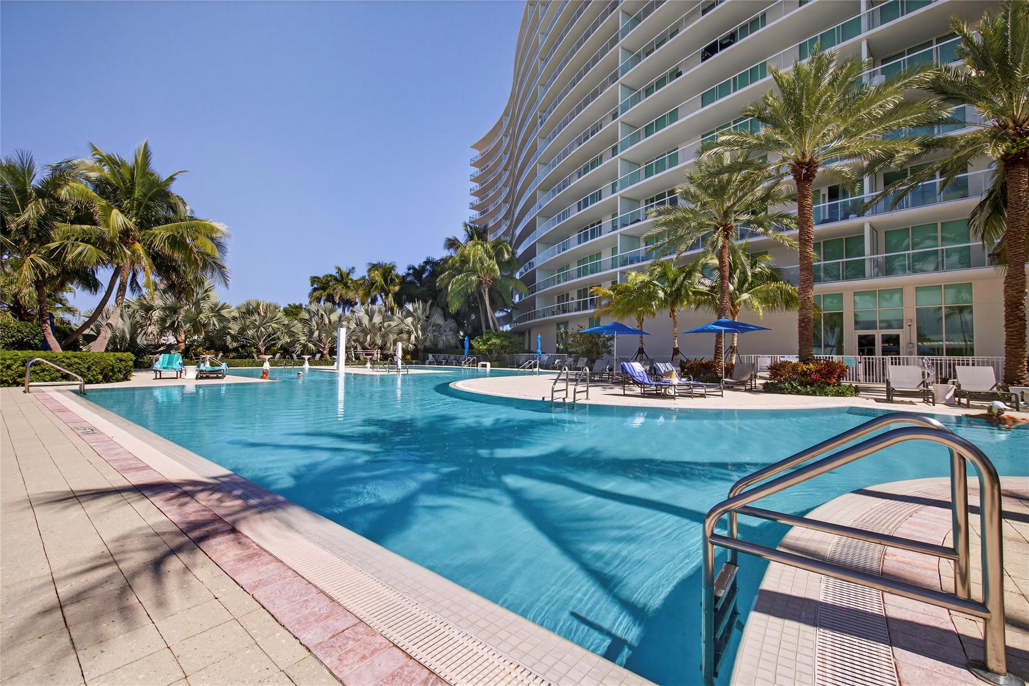 Plaza at Oceanside - Residential