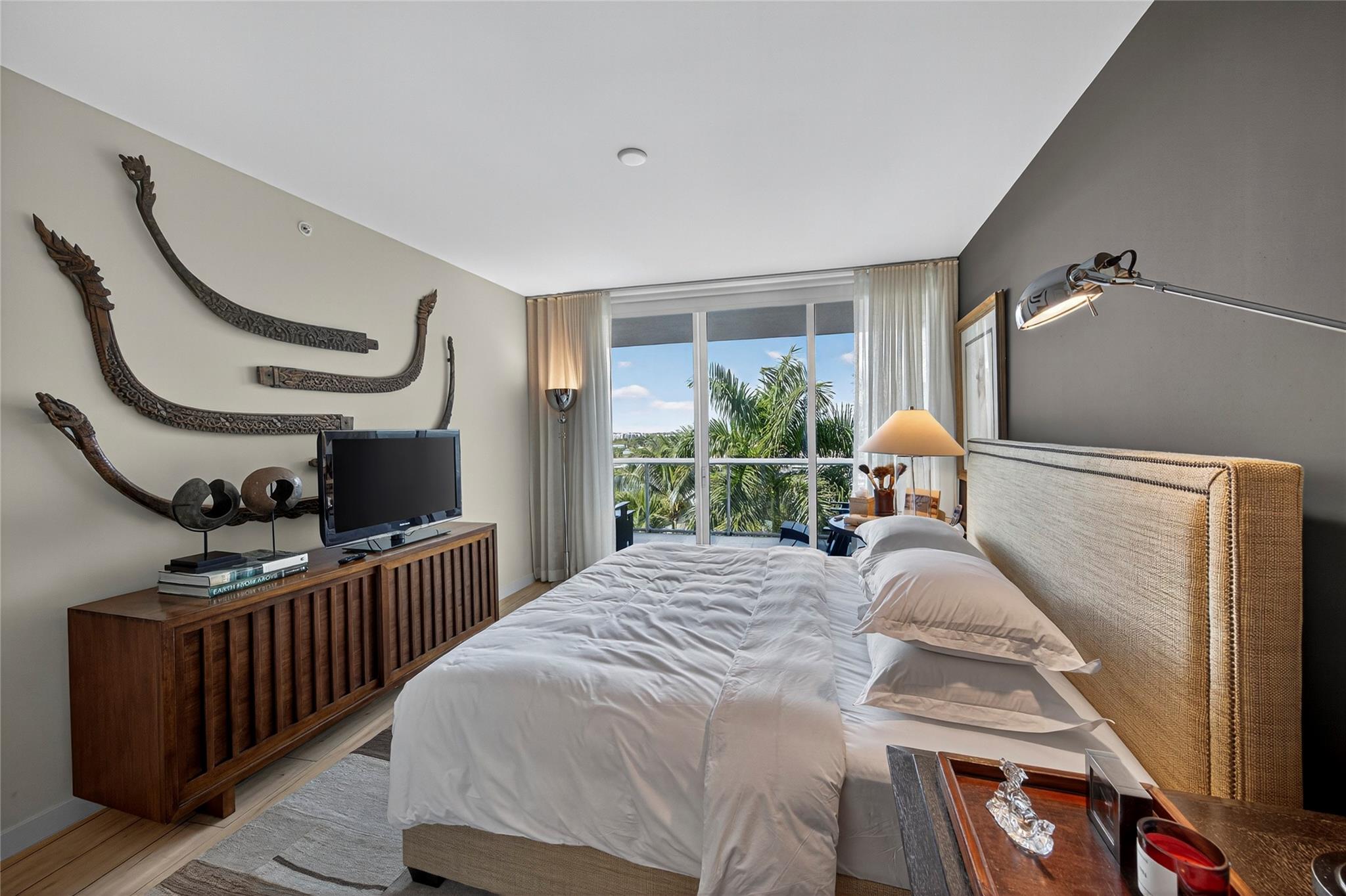 Plaza at Oceanside - Residential
