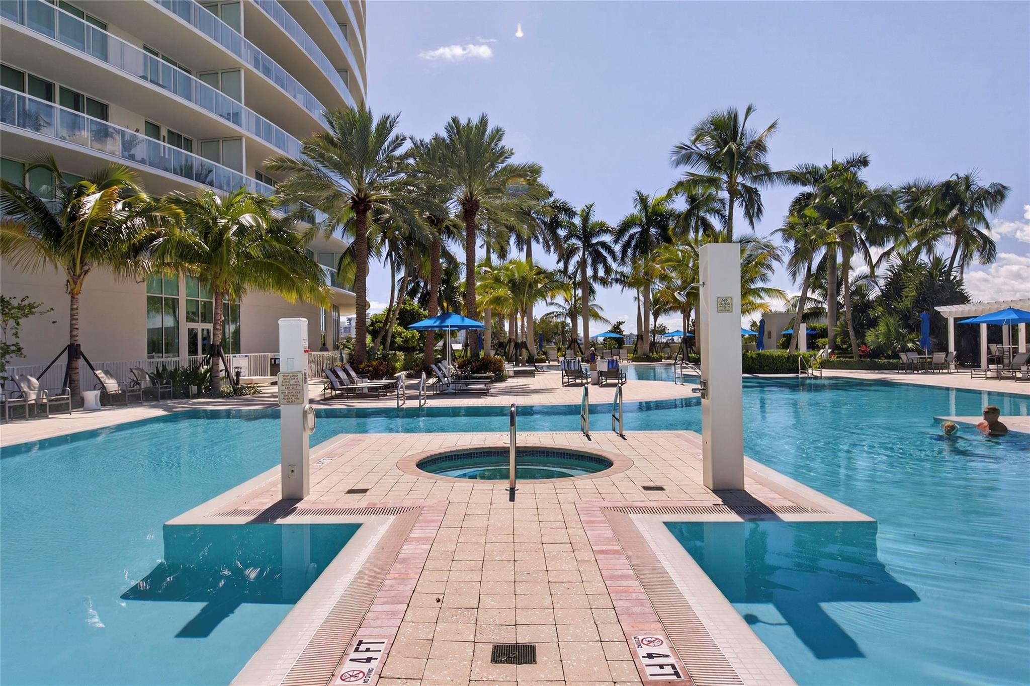 Plaza at Oceanside - Residential