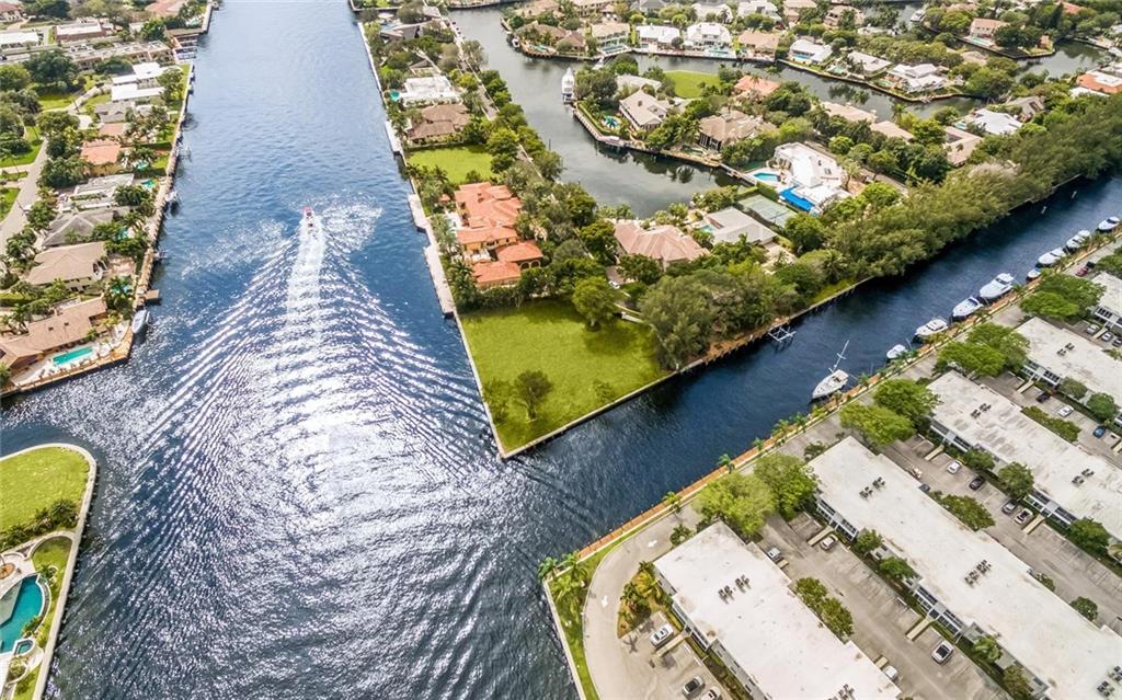 BAY COLONY SEC OF THE LAN - Residential