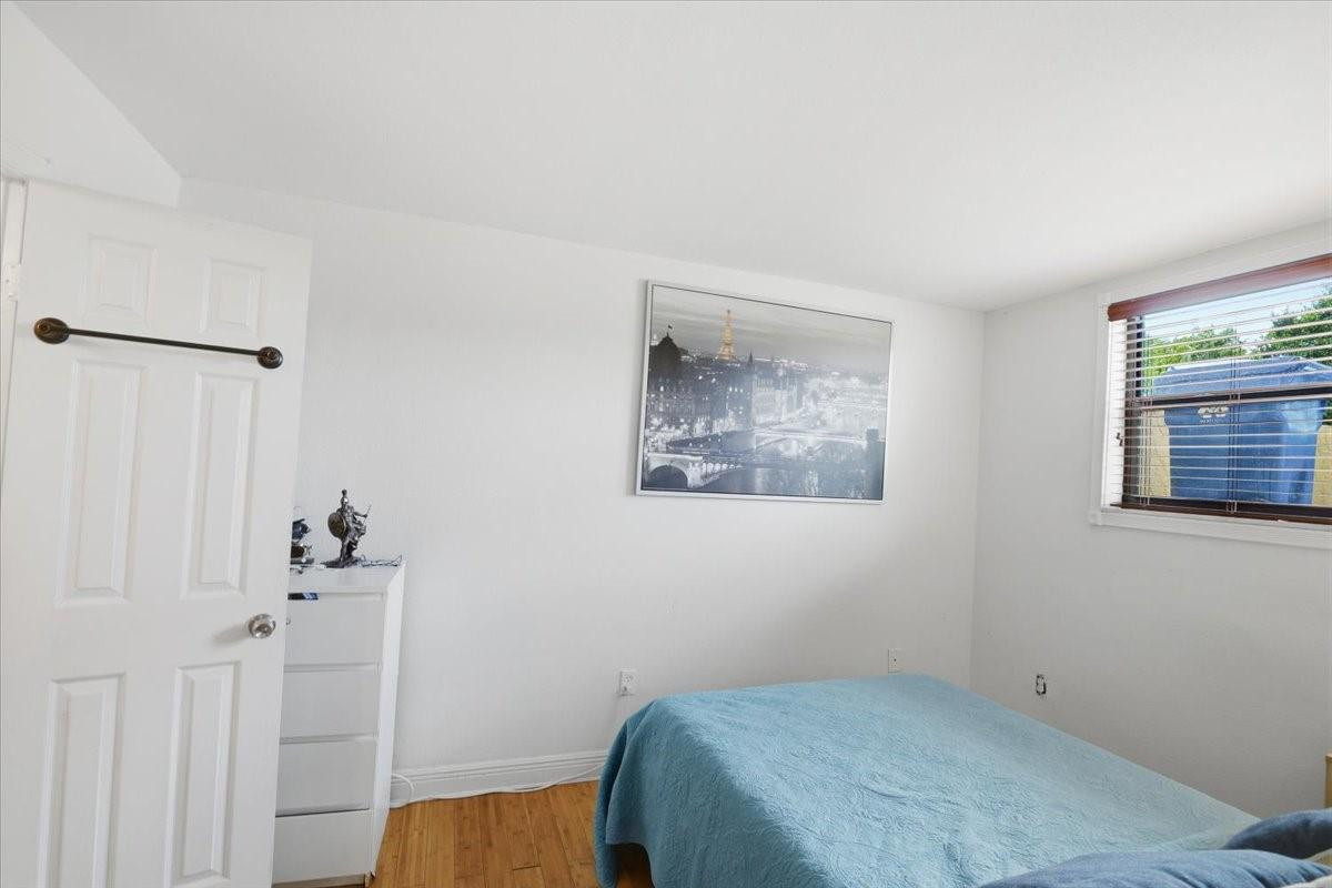 DEL RIO VILLAGE - Residential