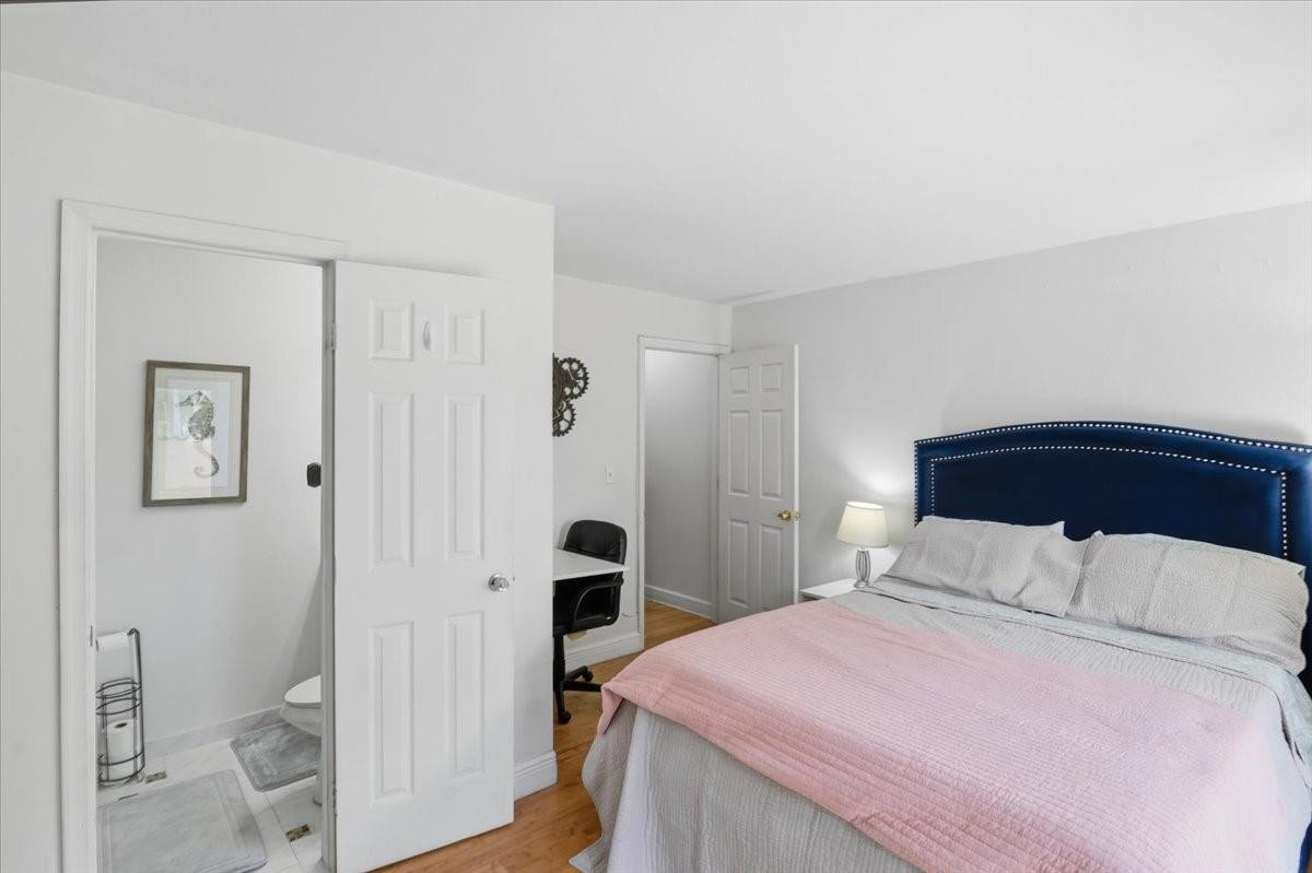 DEL RIO VILLAGE - Residential