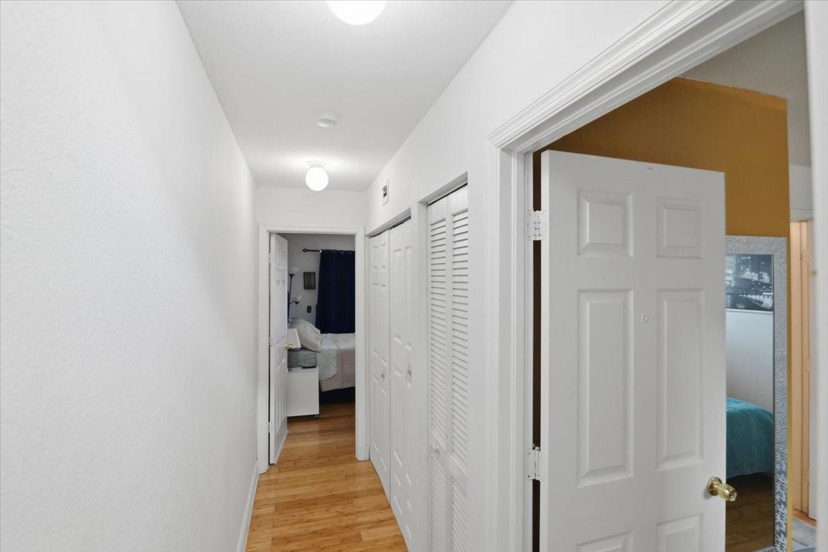 DEL RIO VILLAGE - Residential