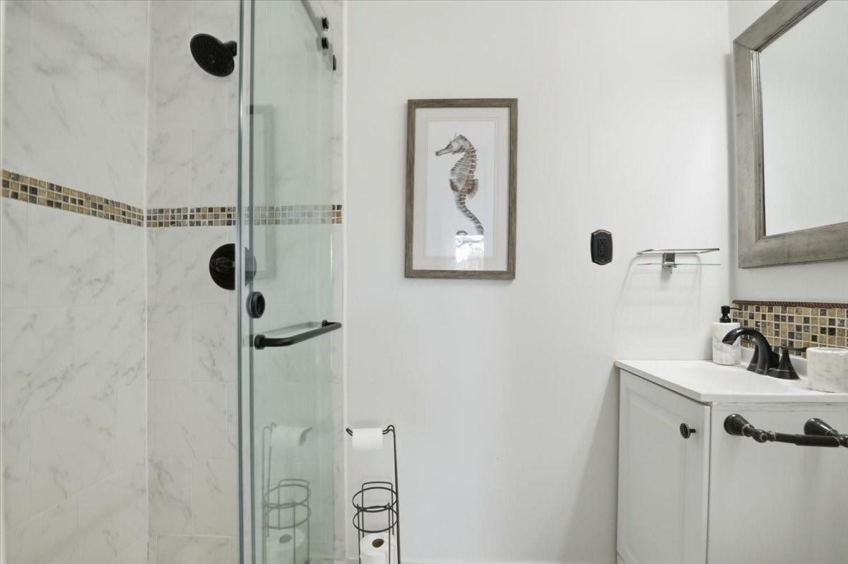 DEL RIO VILLAGE - Residential