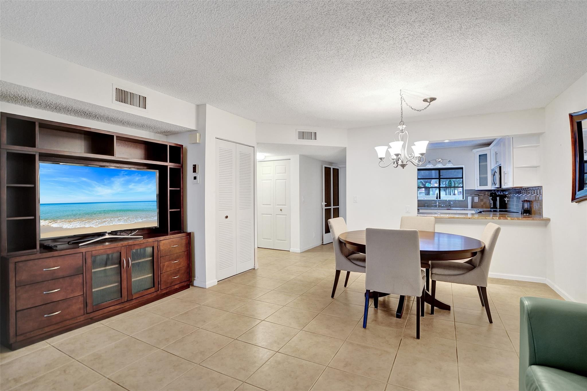 Independence Bay - Residential