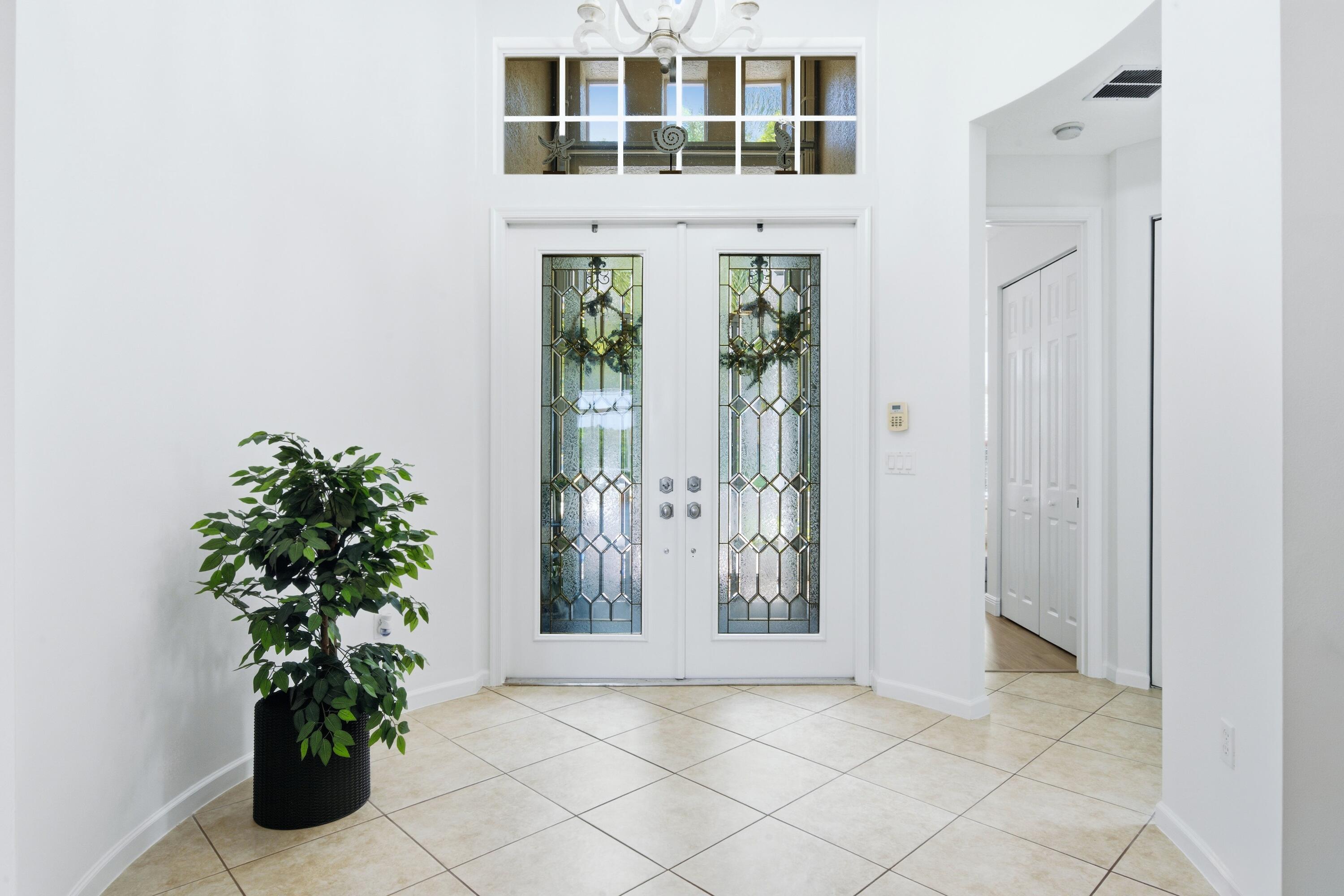 9857 Via Grande W, Wellington FL 33411