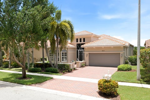 Tiny photo for 9857 VIA GRANDE W, Wellington, FL 33411 (MLS # B26054643)