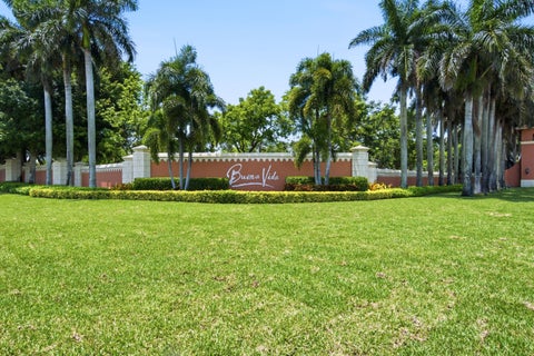 Tiny photo for 9857 VIA GRANDE W, Wellington, FL 33411 (MLS # B26054643)