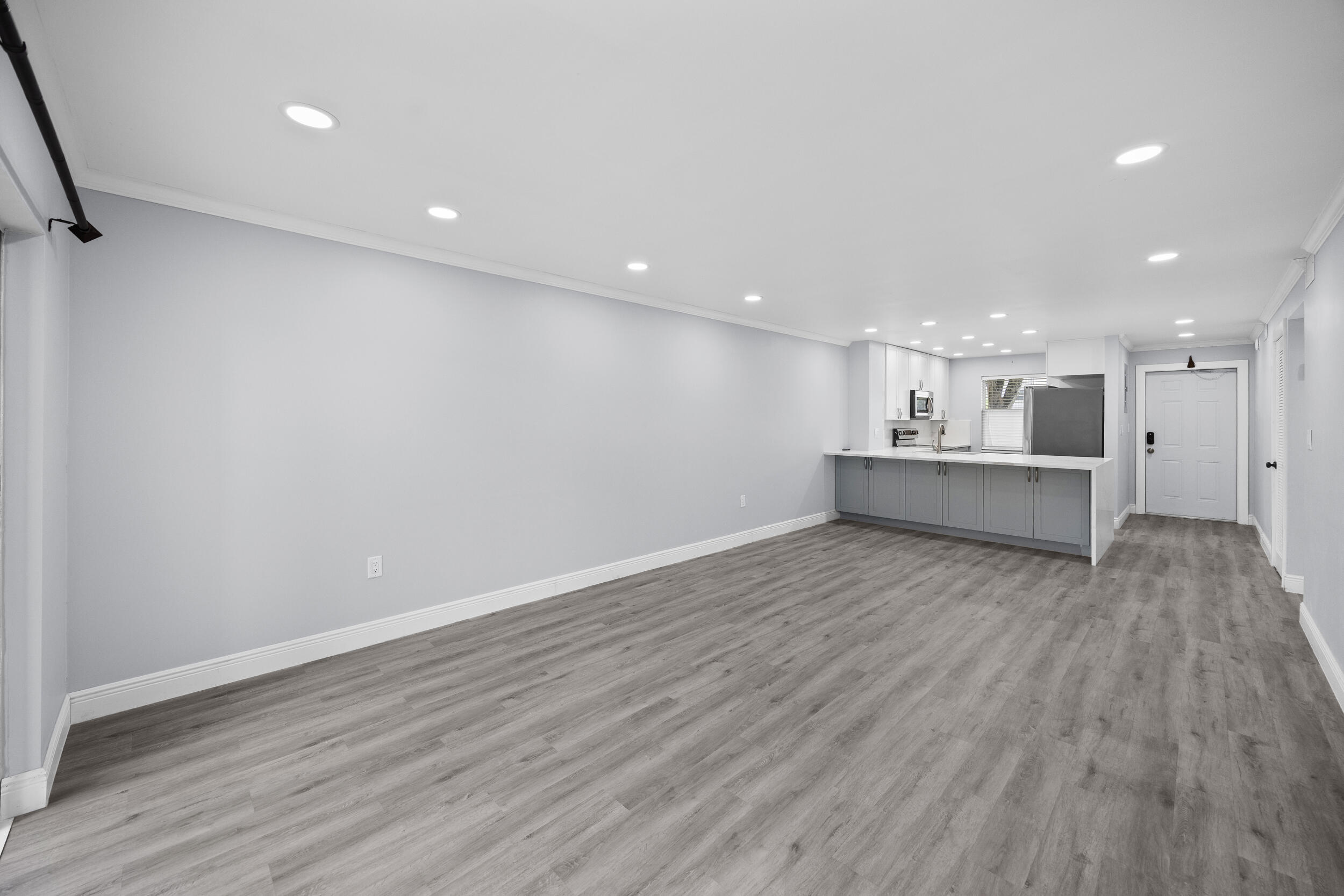 SANDALFOOT SOUTH THREE CONDO - Residential