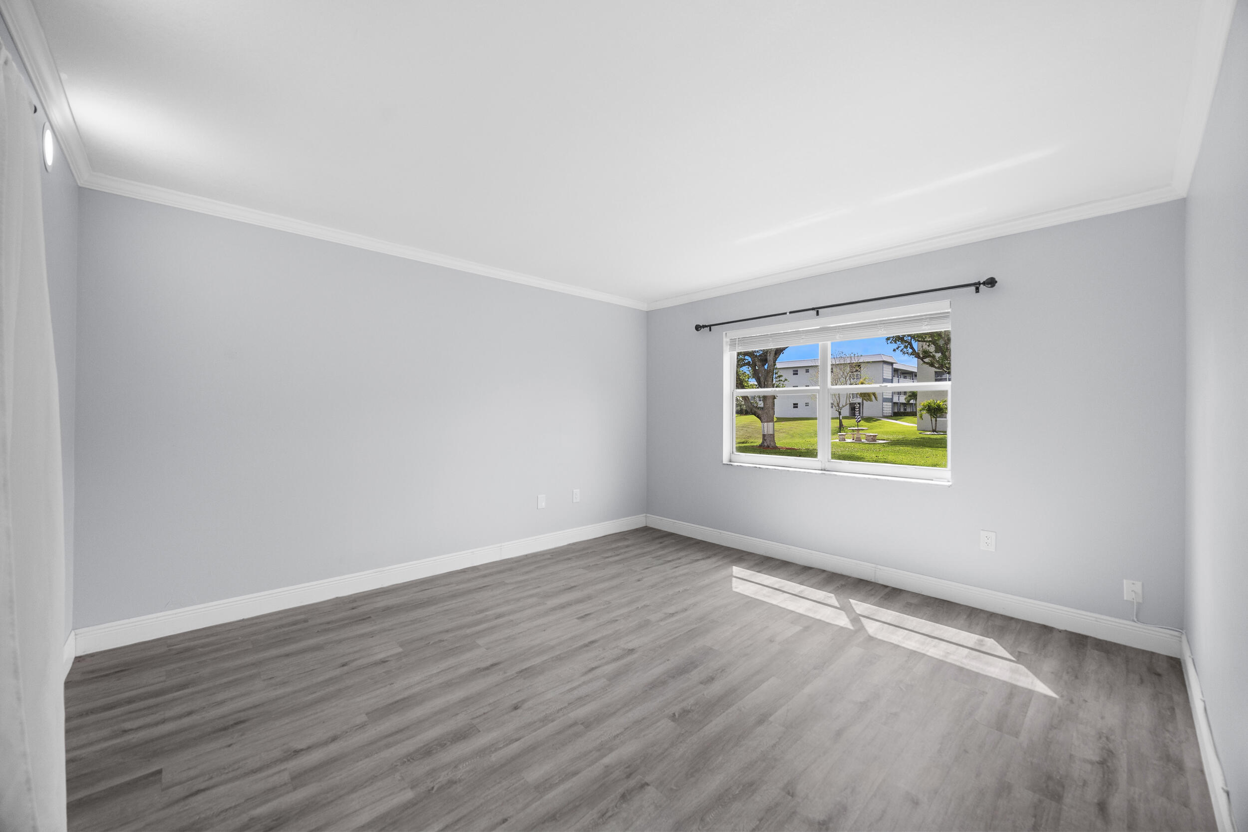 SANDALFOOT SOUTH THREE CONDO - Residential