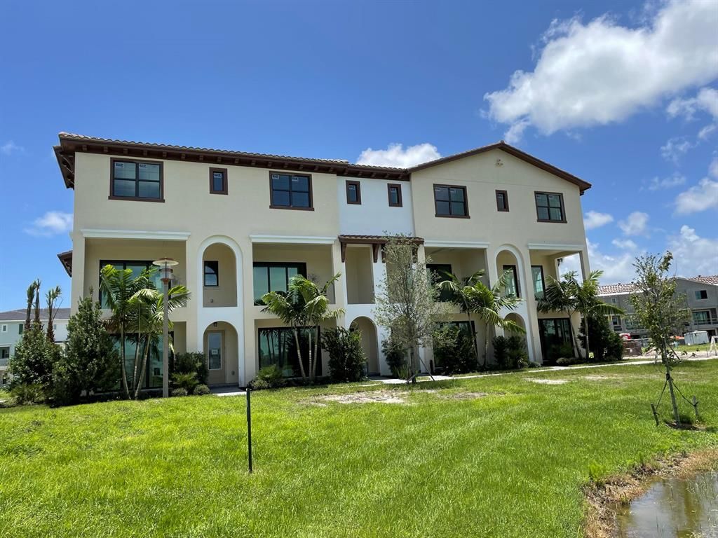 Photo of 12643 Machiavelli Way, Palm Beach Gardens, FL 33418 (MLS # R10732346)