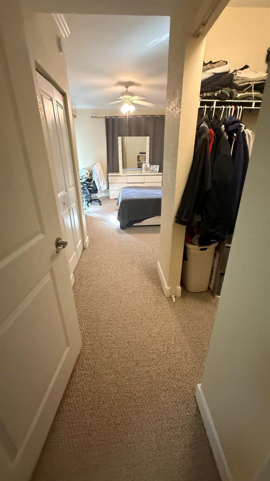 VIZCAYA LAKES CONDO - Residential Lease