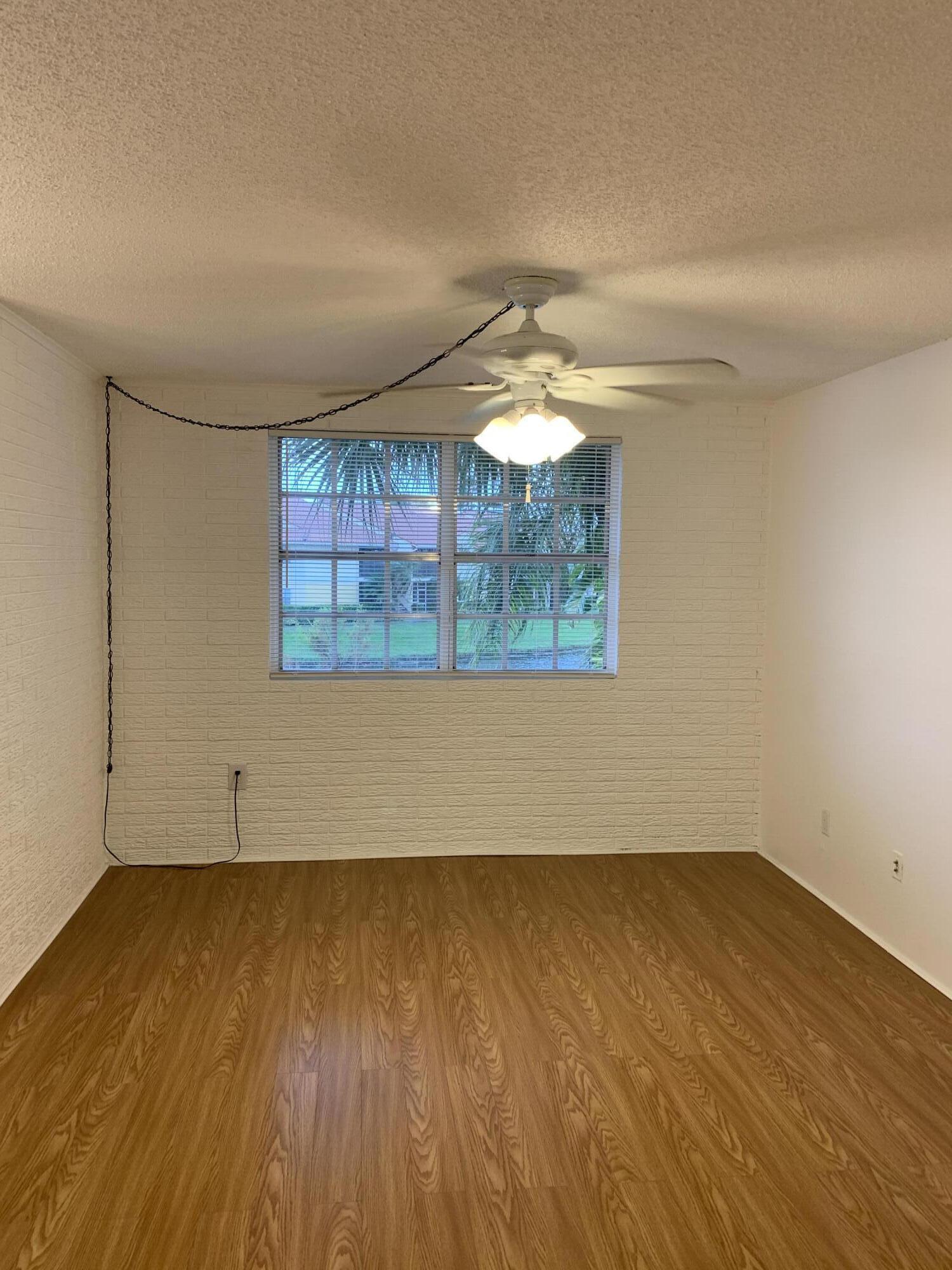 ROYAL POINCIANA CONDO - Residential Lease