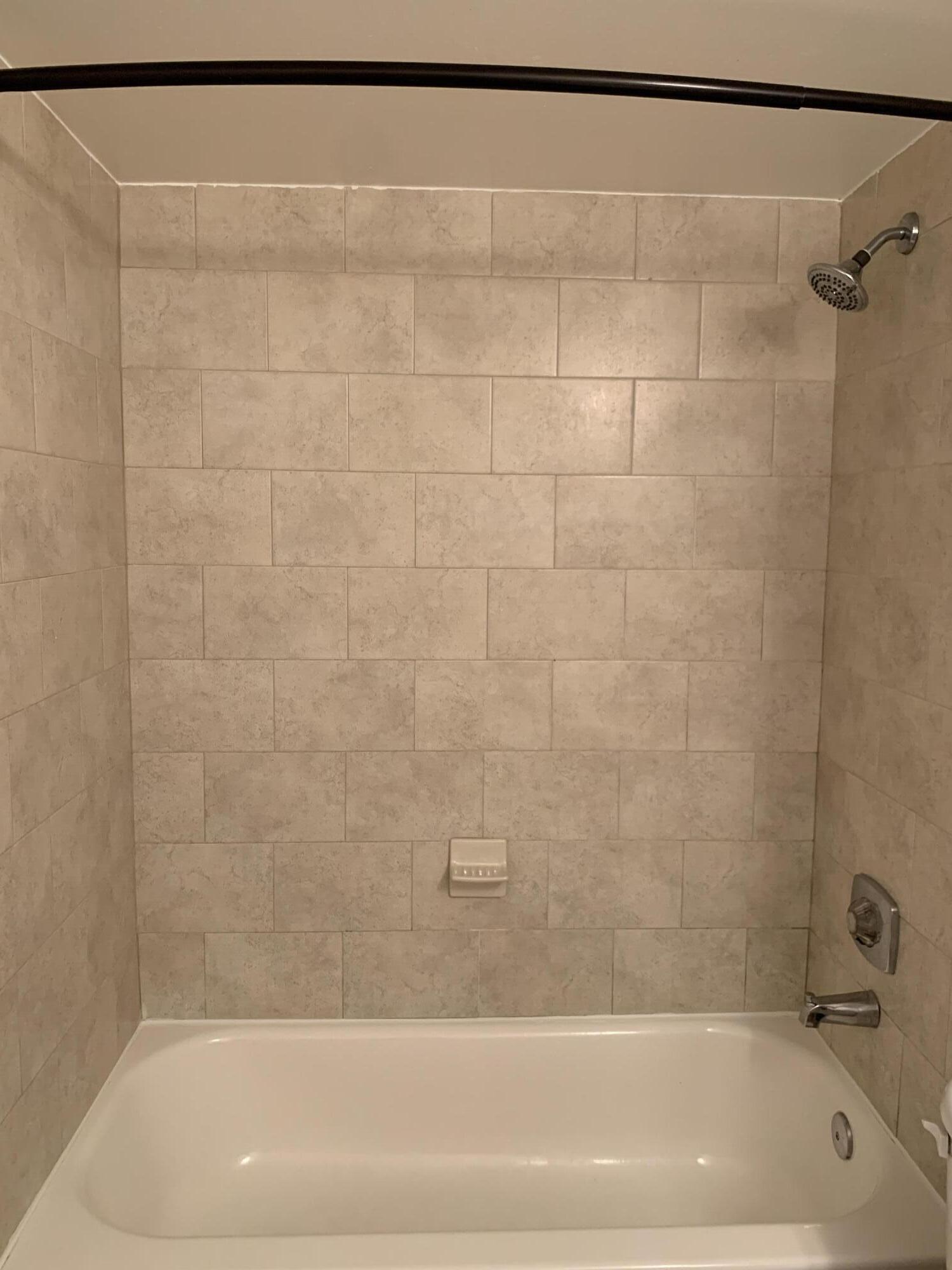 ROYAL POINCIANA CONDO - Residential Lease