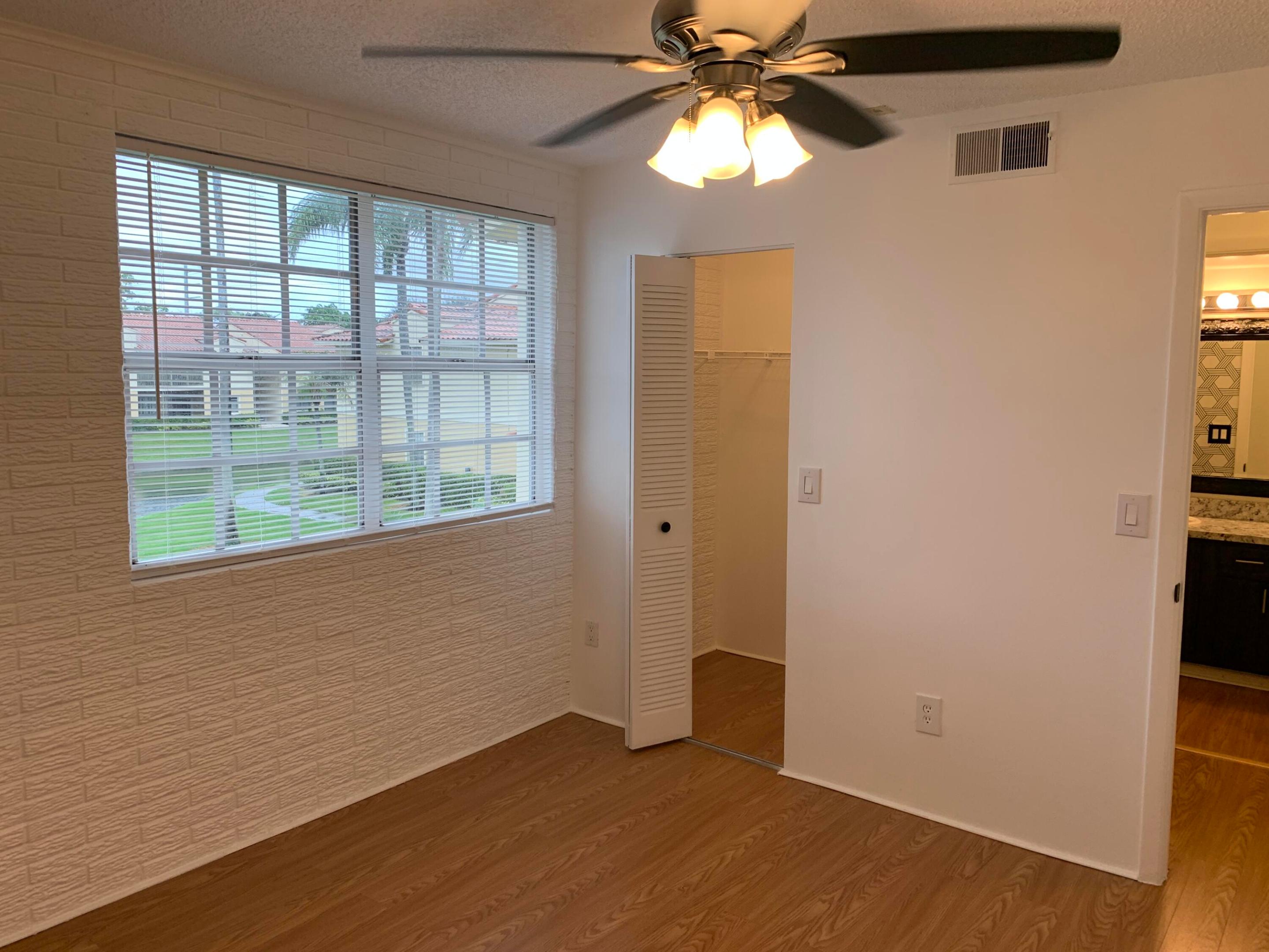 ROYAL POINCIANA CONDO - Residential Lease