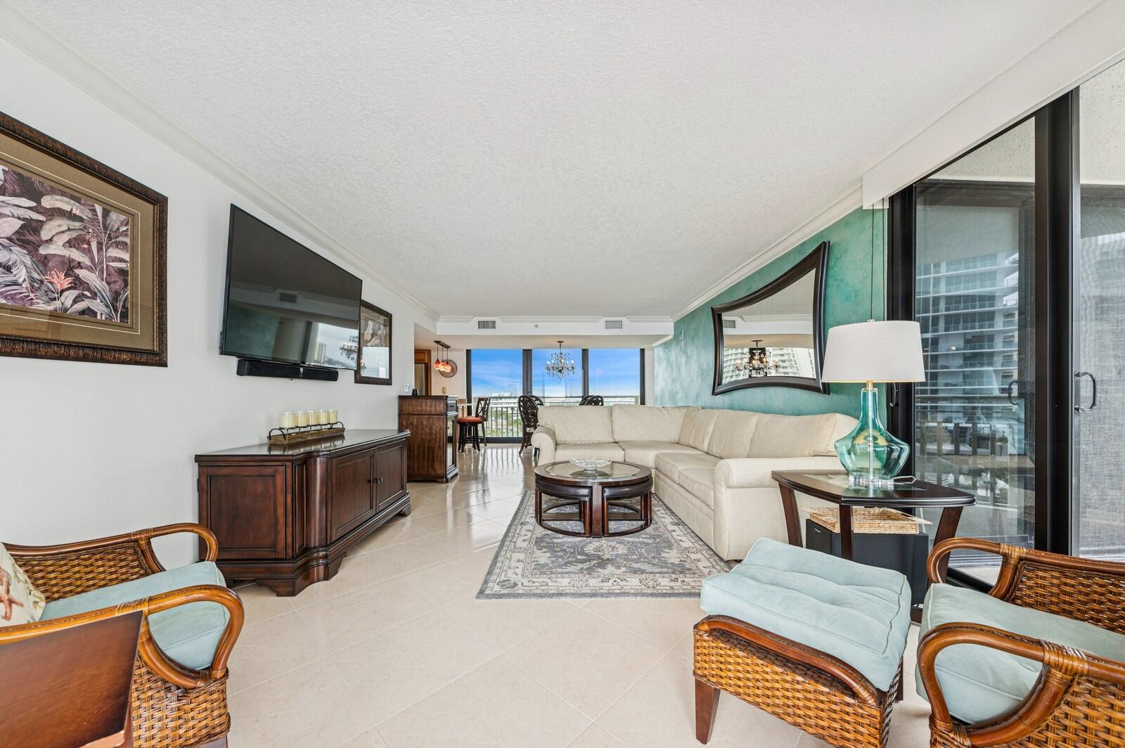 3000 N Ocean Drive 8-A
