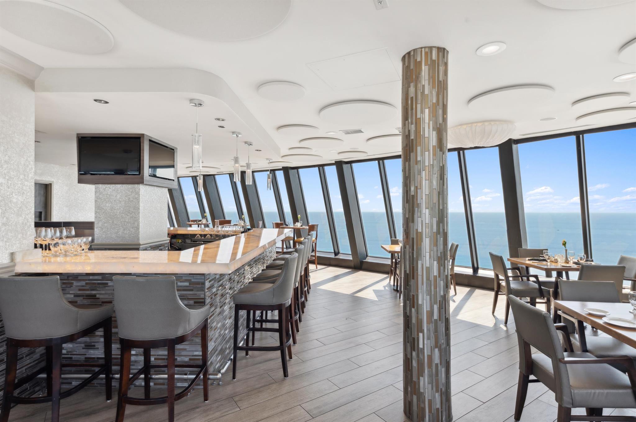TIARA CONDO - Residential