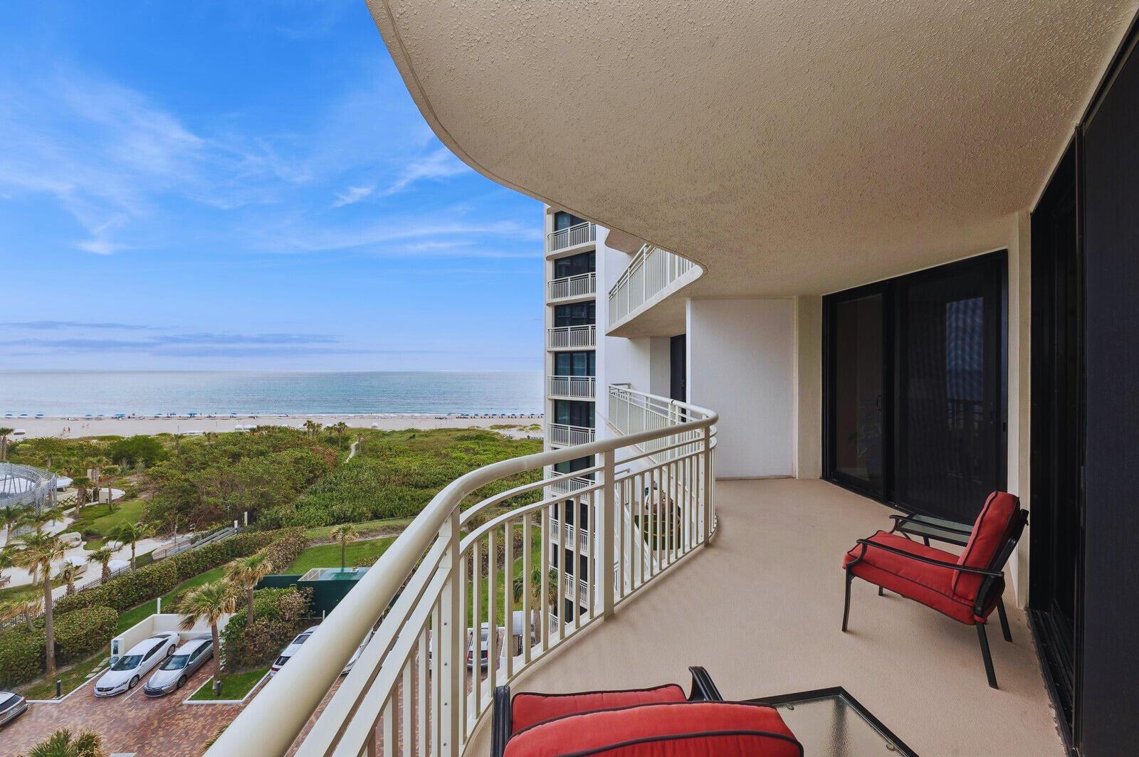TIARA CONDO - Residential